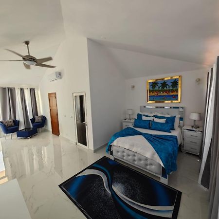 Residencial Las Palmeras De Willy Boca Chica Exterior foto